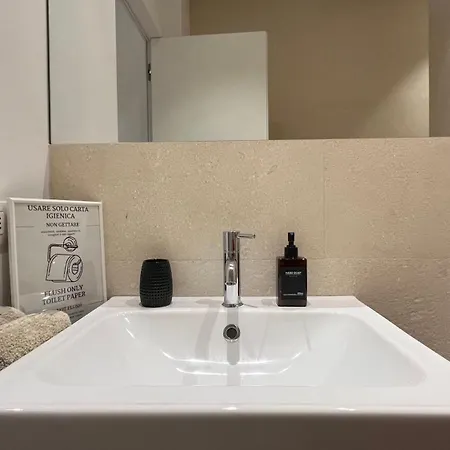 Martinengo30 - Metro M3 Apartamento Milão